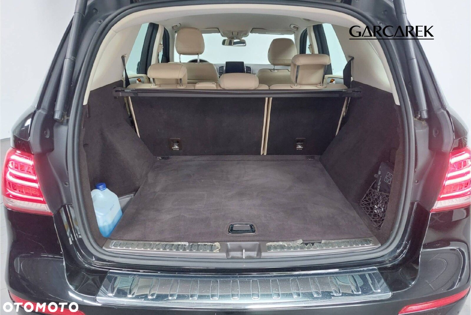 Mercedes-Benz GLE - 24