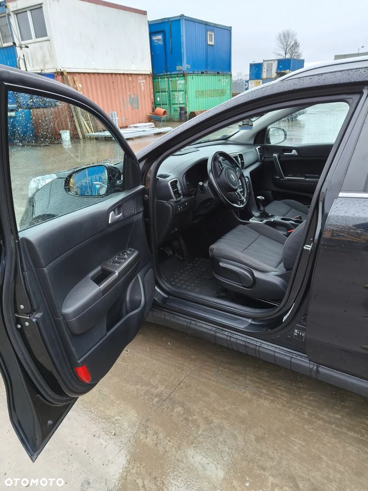 Kia Sportage - 10
