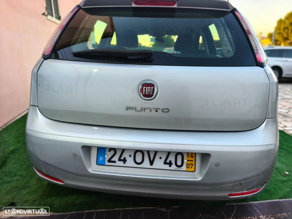 Fiat Punto 1.2 Young S&S - 29