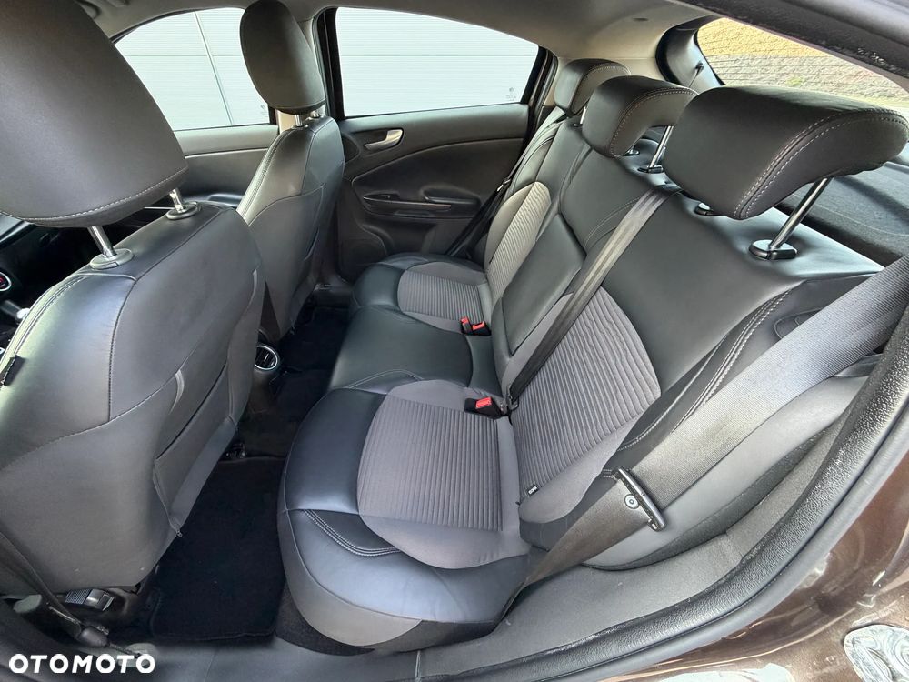 Alfa Romeo Giulietta 2.0 JTDM 16V Veloce - 11