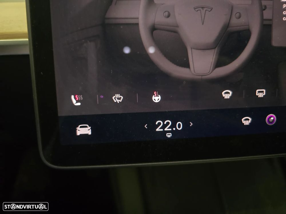 Tesla Model 3 RWD - 10
