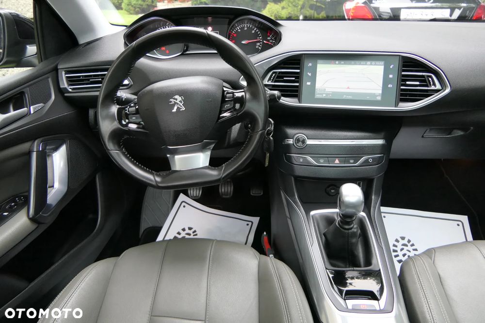 Peugeot 308 BlueHDi 130 Stop & Start Allure - 2