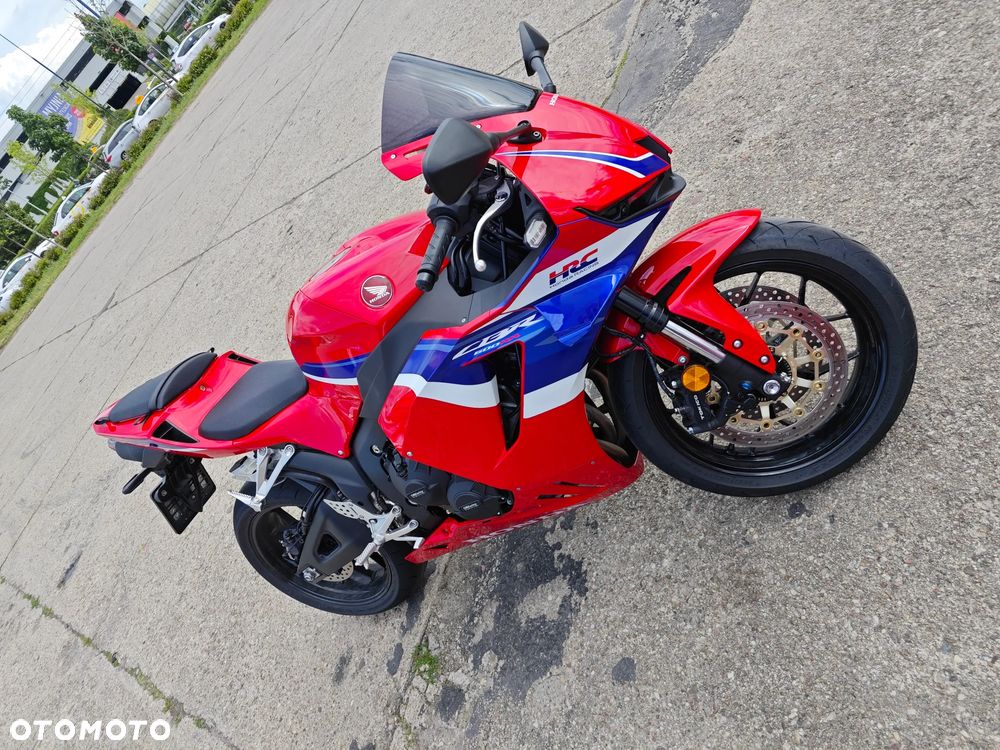 Honda CBR - 12