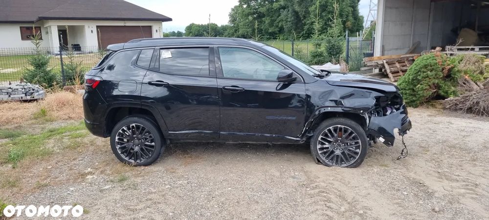 Jeep Compass 1.3 T-GDI 4xe PLUG-IN HYBRID Automatik Limited - 2