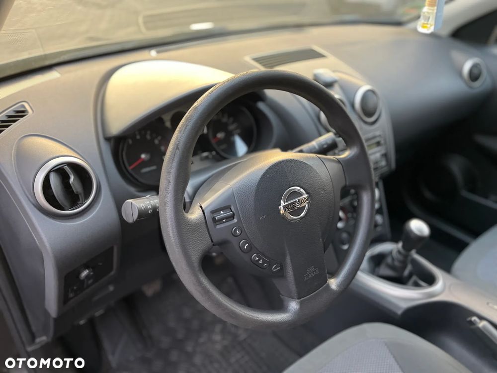 Nissan Qashqai+2 2.0 Visia - 12