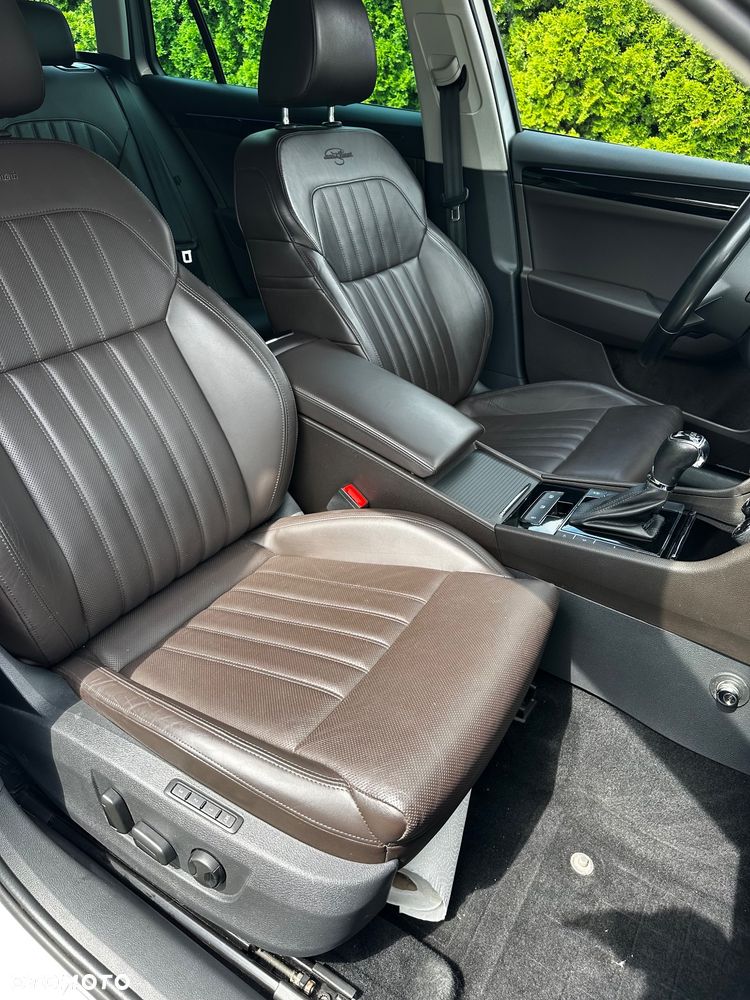 Skoda Superb 2.0 TDI 4x4 L&K DSG - 36