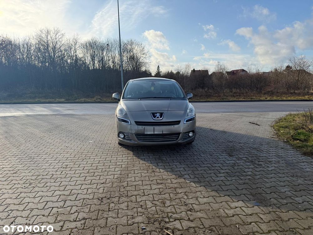 Peugeot 5008 2.0 HDi Premium - 6