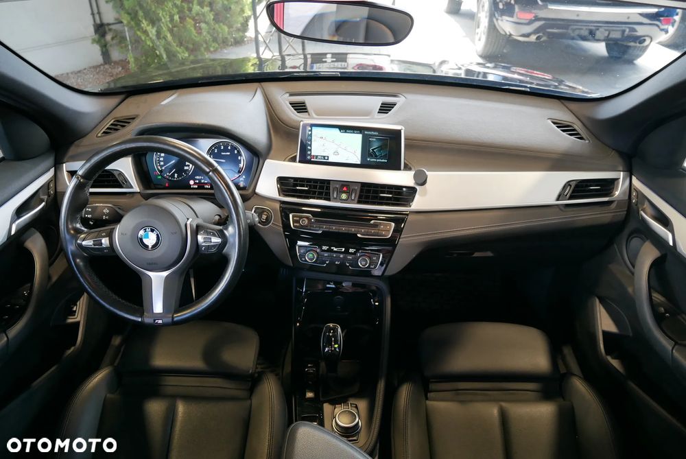 BMW X1 xDrive28i - 18