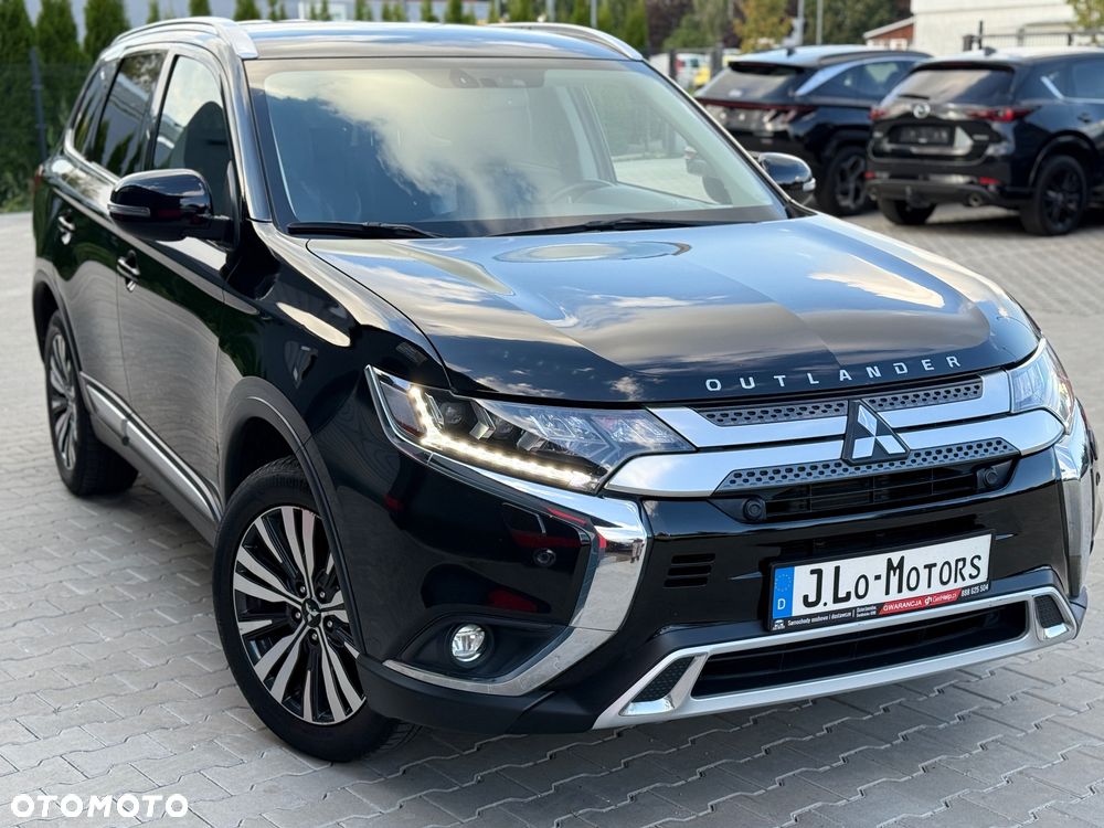 Mitsubishi Outlander 2.0 2WD CVT Diamant Edition+ - 18