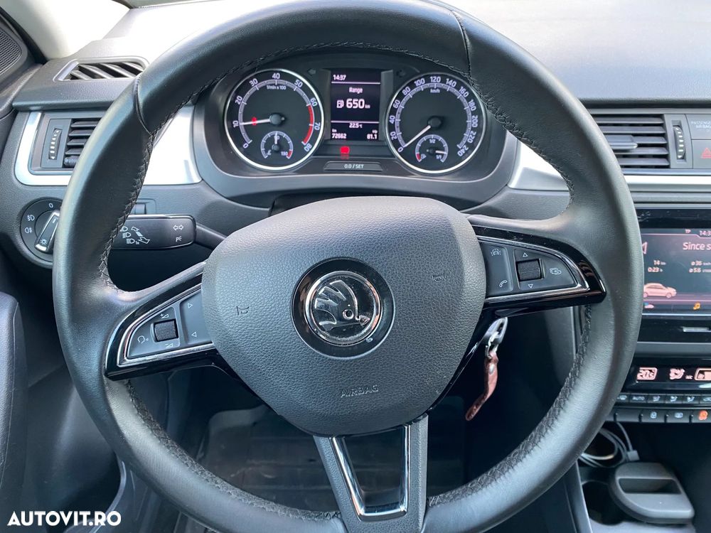 Skoda RAPID 1.0 TSI Avantaj - 26