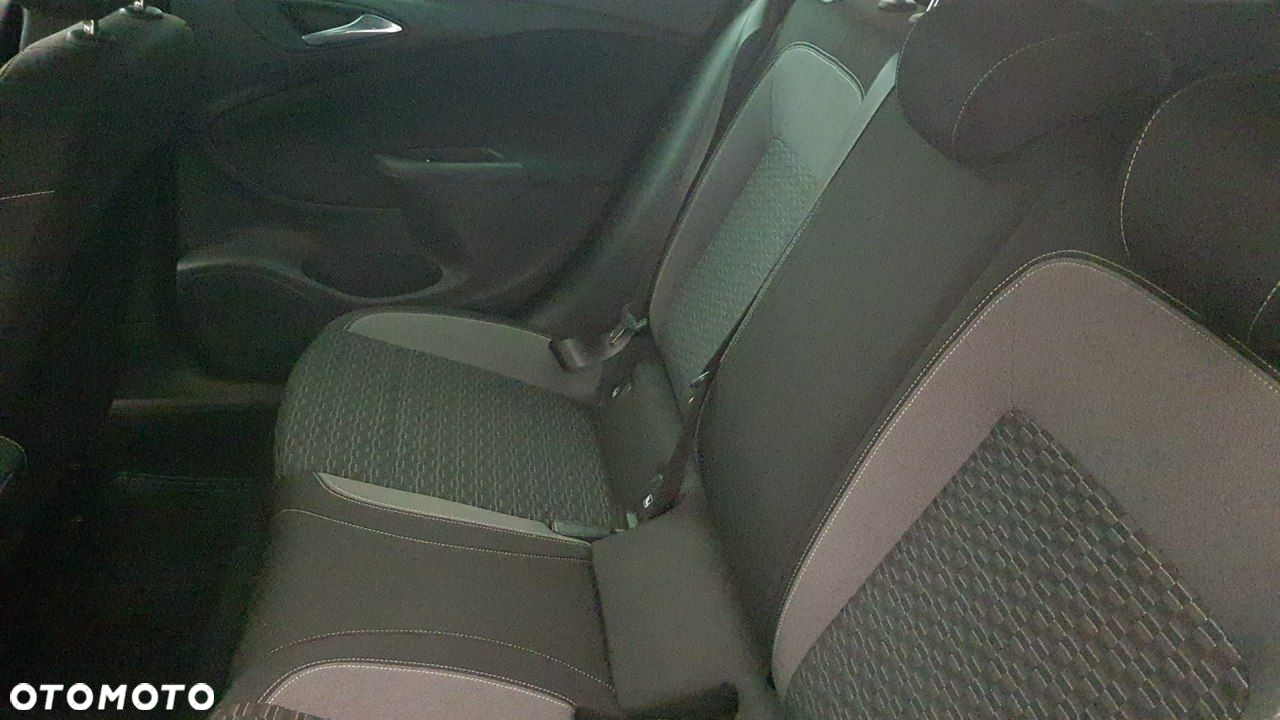 Opel Astra - 17