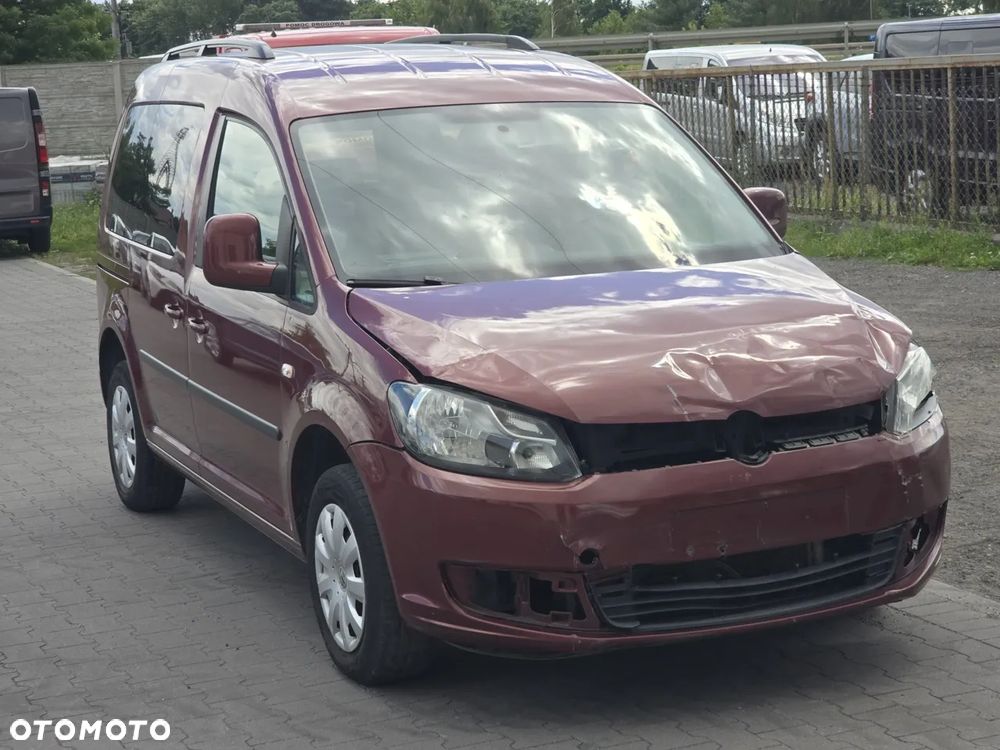 Volkswagen Caddy Trendline DSG - 10