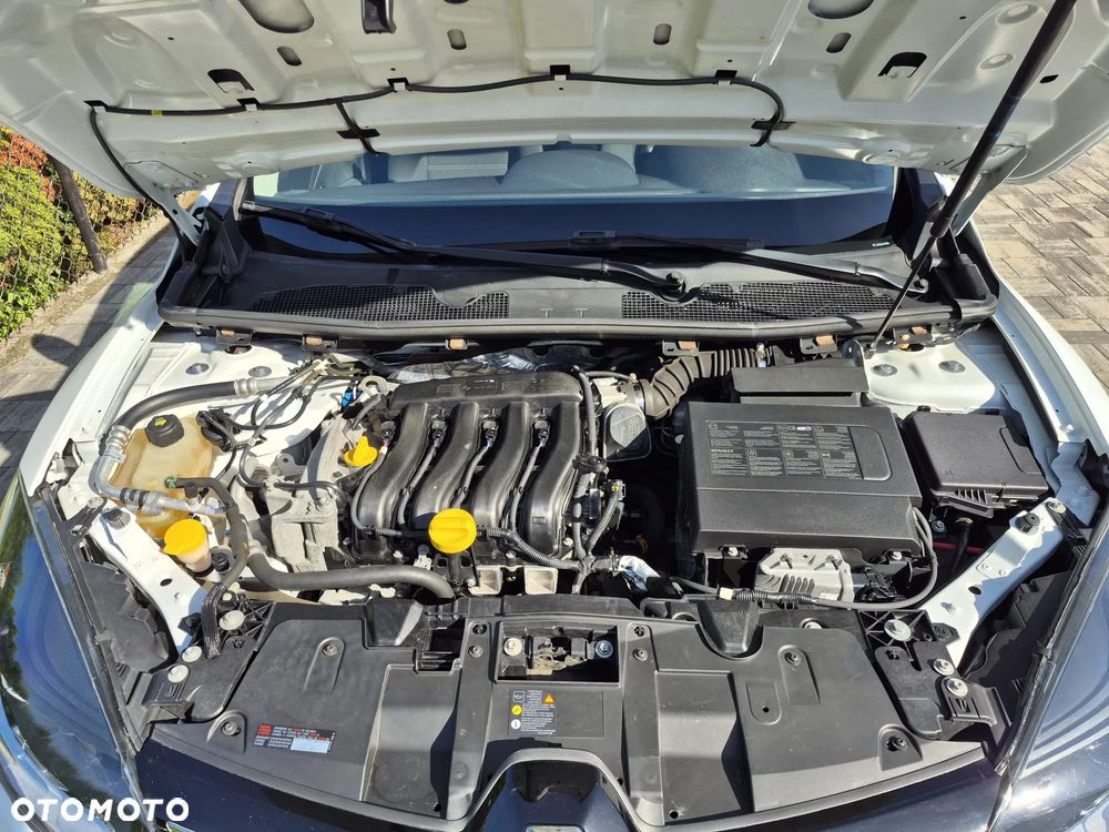 Renault Megane 1.6 16V 110 Authentique - 19