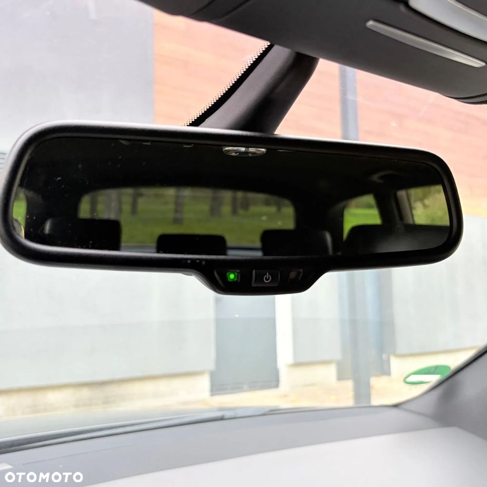 Audi A6 Avant 2.0 TDI DPF - 19