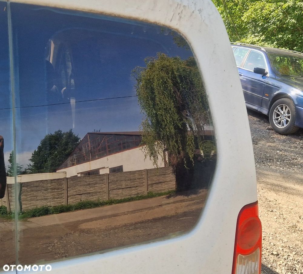 CITROEN BERLINGO II PEUGEOT PARTNER II SZYBA DRZWI PRAWY TYŁ