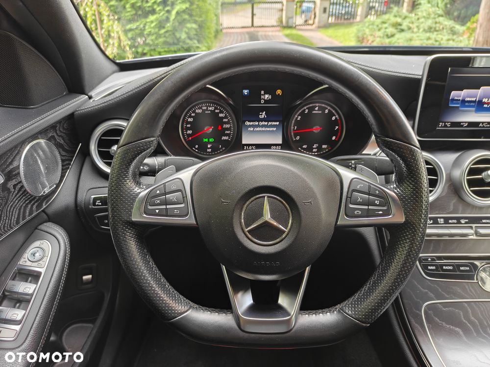 Mercedes-Benz Klasa C 200 7G-TRONIC - 11