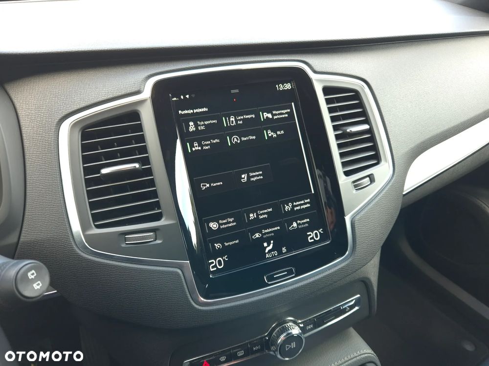 Volvo XC 90 B5 D AWD Momentum 7os - 34