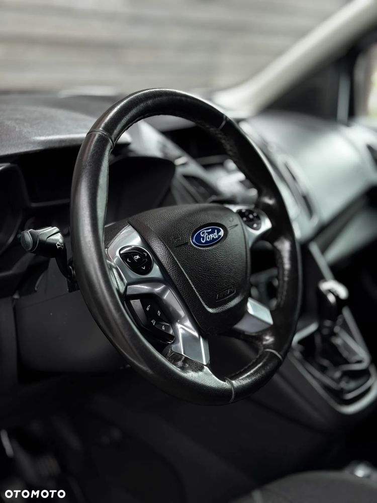 Ford Connect - 27