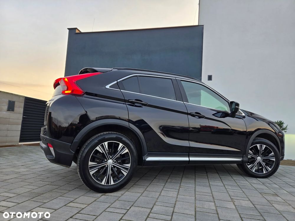 Mitsubishi Eclipse Cross 1.5 T GPF Intense Pro CVT 4WD - 11