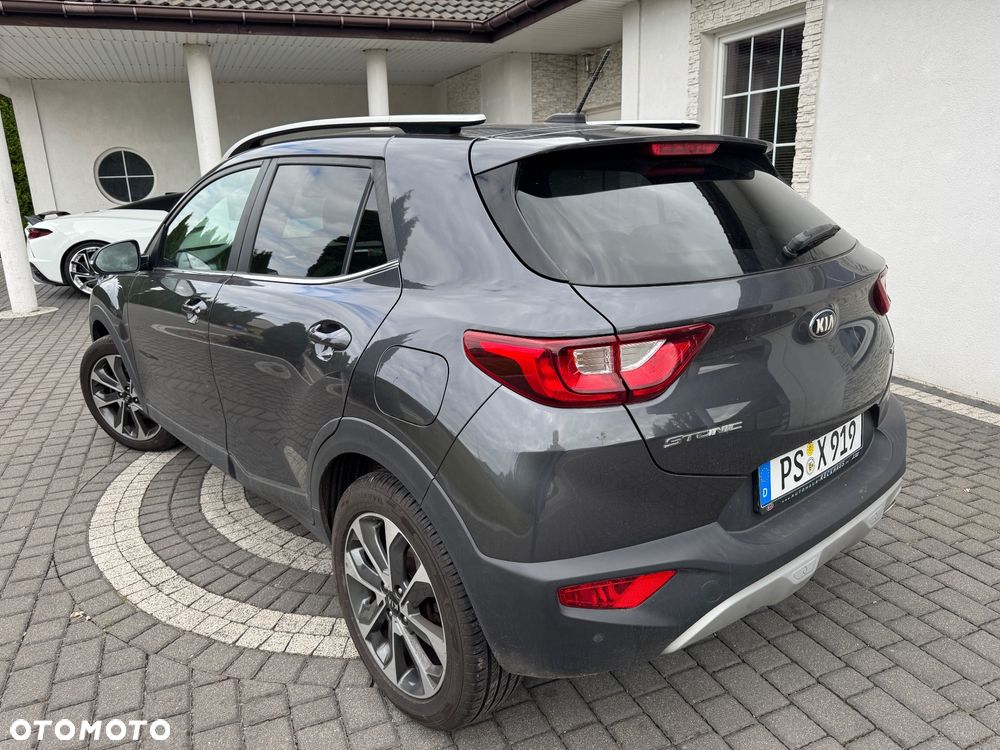 Kia Stonic 1.6 CRDi Spirit - 4