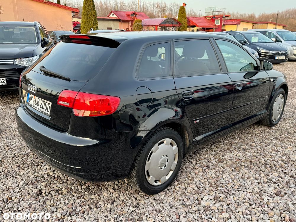 Audi A3 Sportback - 13