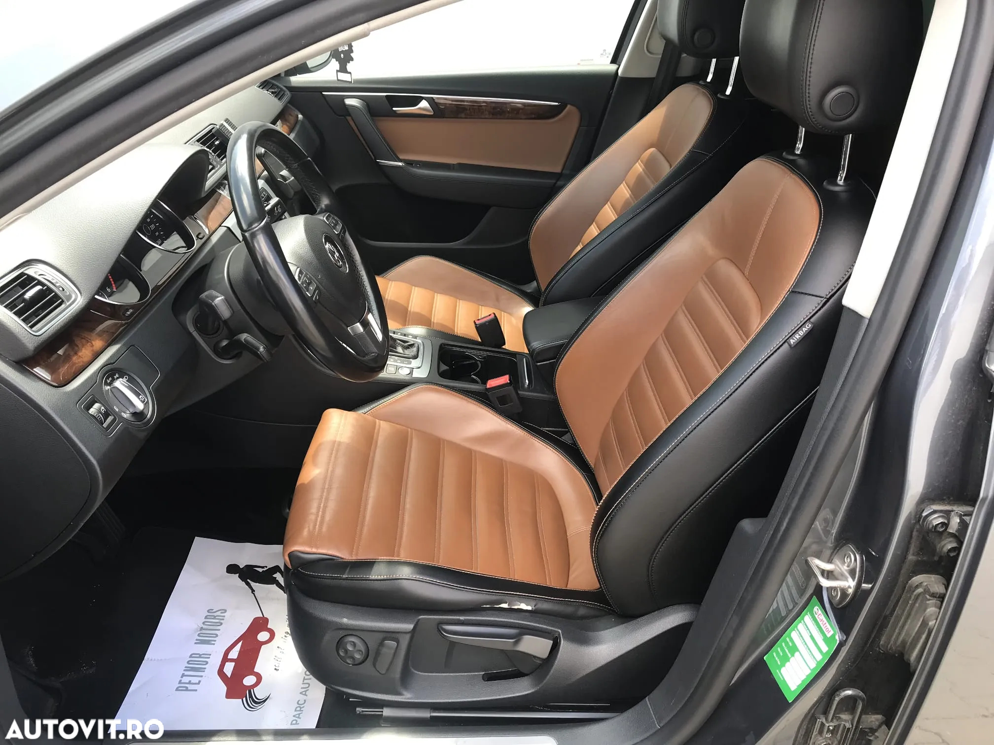 Volkswagen Passat 2.0 TDI DSG BlueMotion Technology Highline - 13