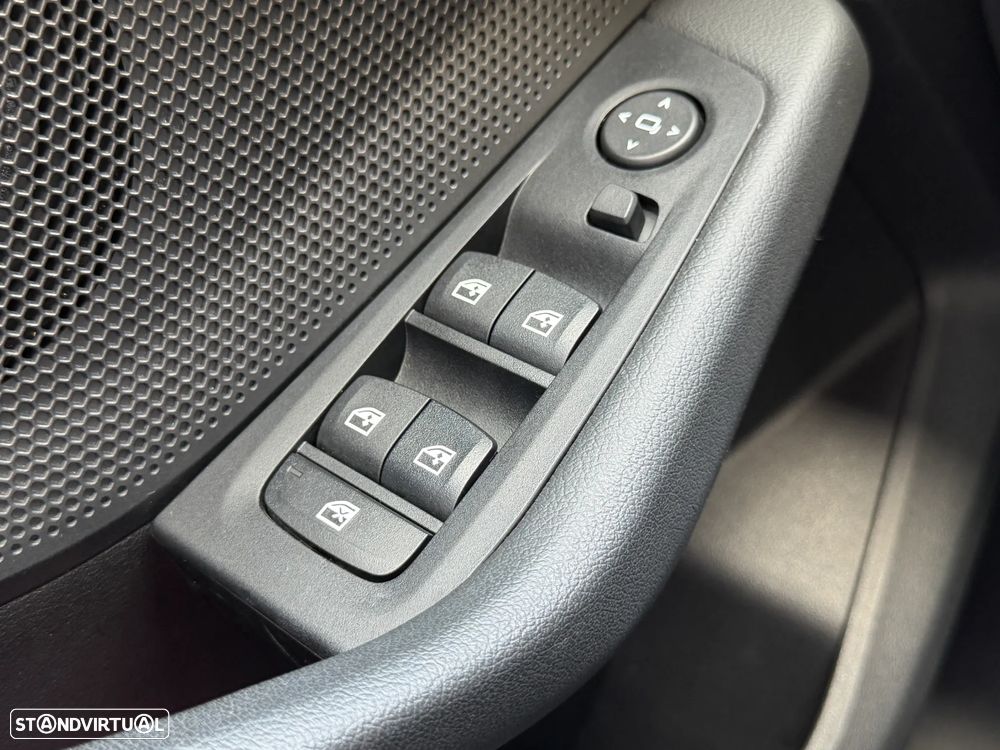 BMW 116 i Advantage - 34