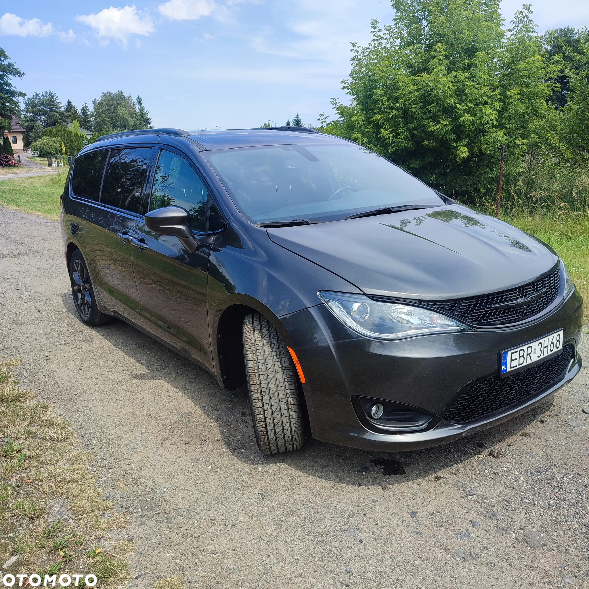 Chrysler Pacifica - 9