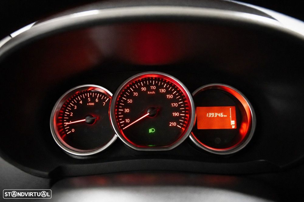 Dacia Lodgy 1.5 Blue dCi Stepway 7L - 15