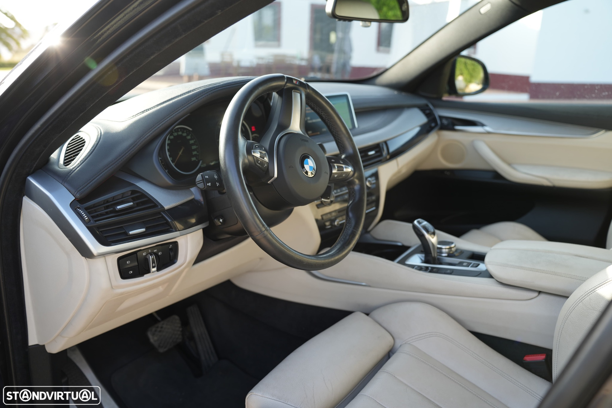 BMW X6 30 d xDrive Pack M - 24