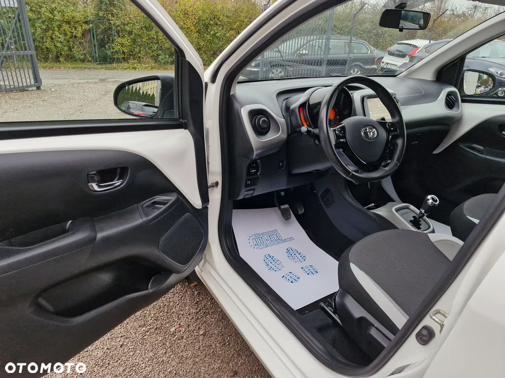 Toyota Aygo - 11