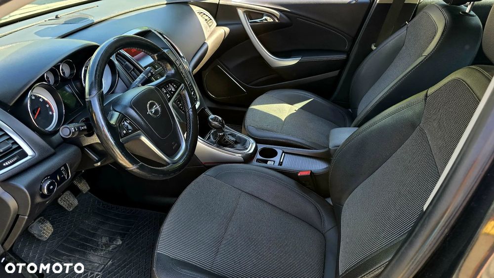 Opel Astra 1.4 Turbo Innovation - 20