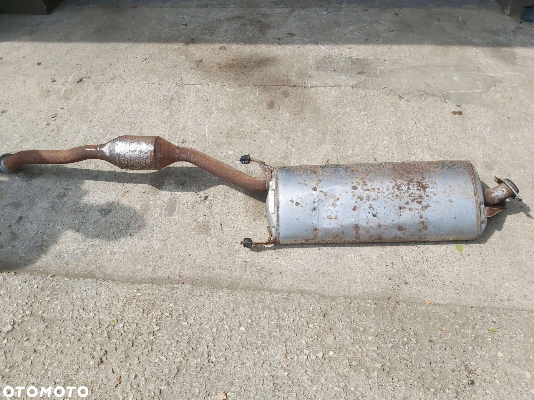 Toyota Rav4 III LIFT 2,2 d4d katalizator AF1 tłumik środkowy 12841 - 4