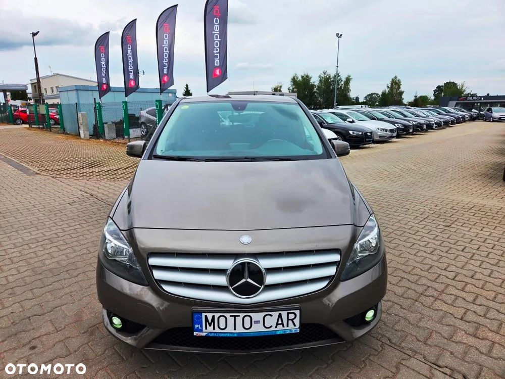 Mercedes-Benz Klasa B 180 CDI (BlueEFFICIENCY) 7G-DCT - 23