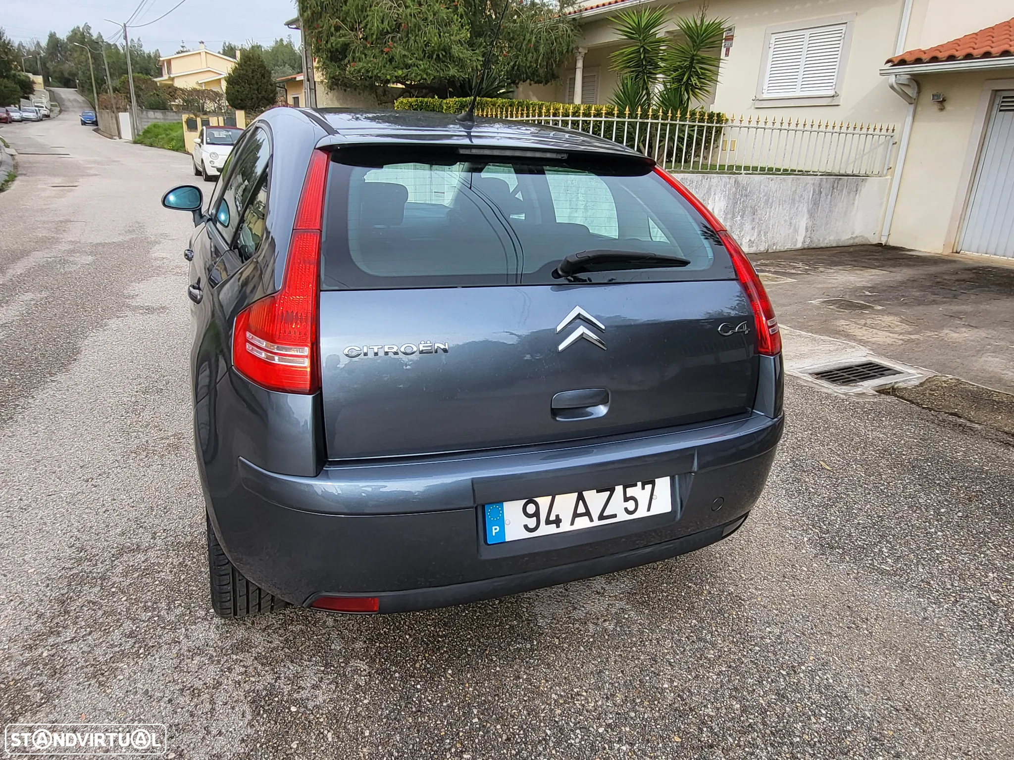 Citroën C4 1.6 HDi VTR Pack - 26