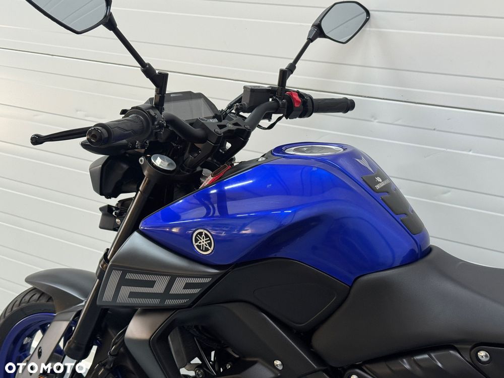 Yamaha MT - 17