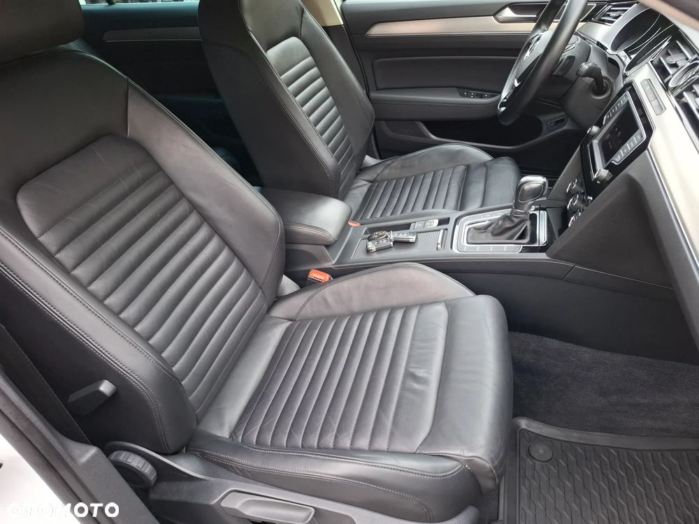 Volkswagen Passat 2.0 TDI BMT Highline DSG - 13