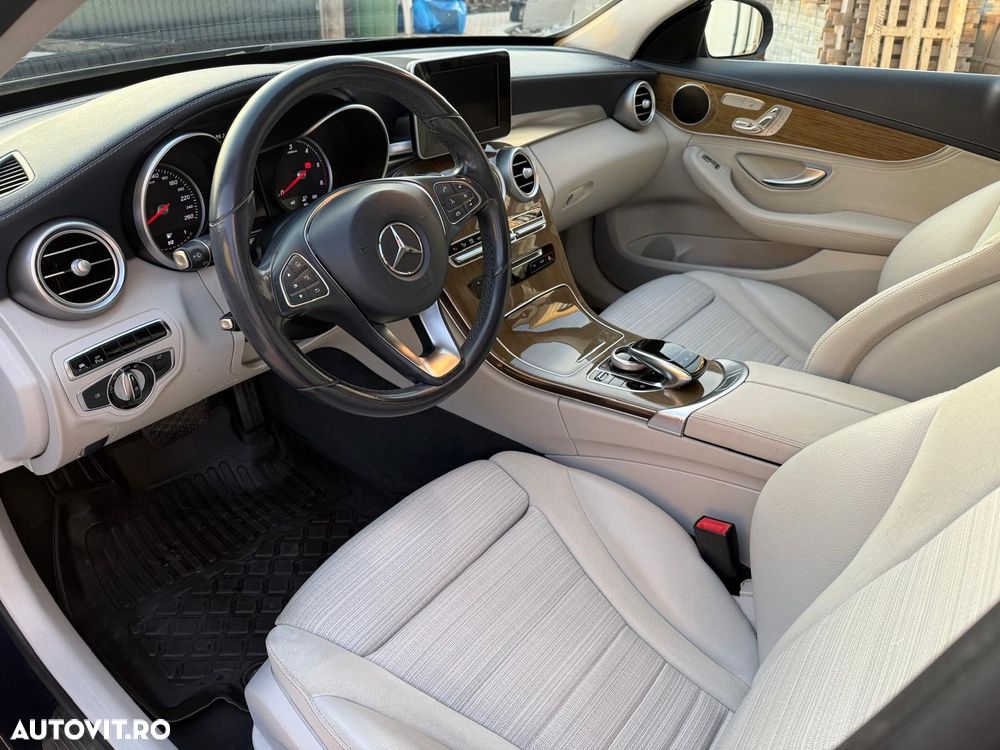 Mercedes-Benz C - 9