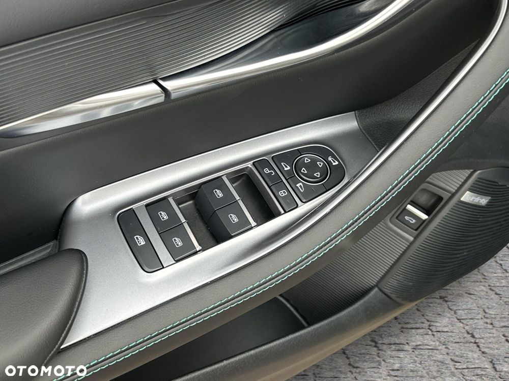 BYD Seal U - 35