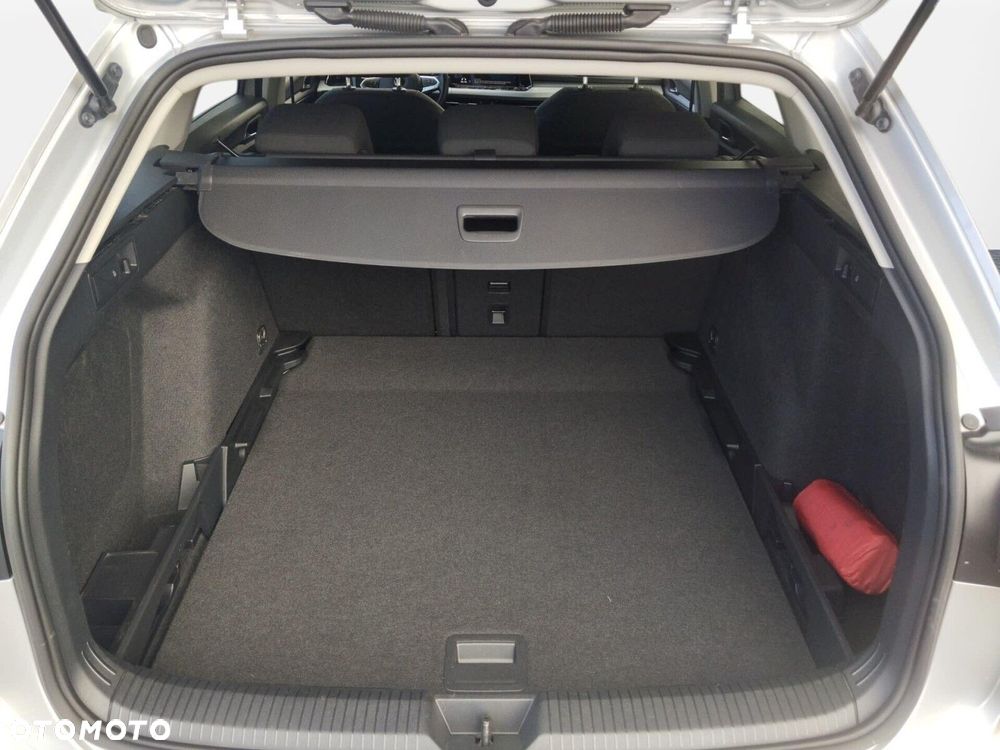 Volkswagen Golf Variant 2.0 TDI SCR DSG Style - 18