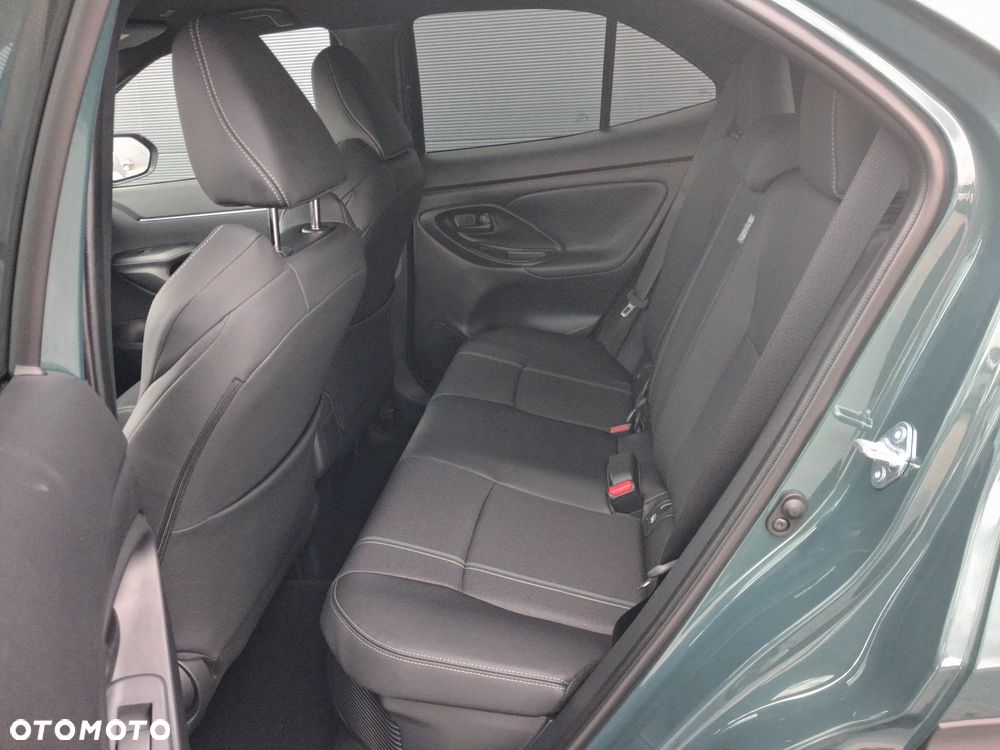 Toyota Yaris Cross Hybrid 1.5 Executive - 15
