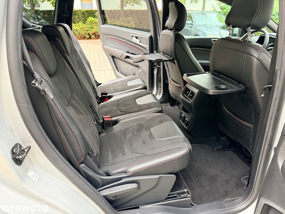 Ford S-Max - 26