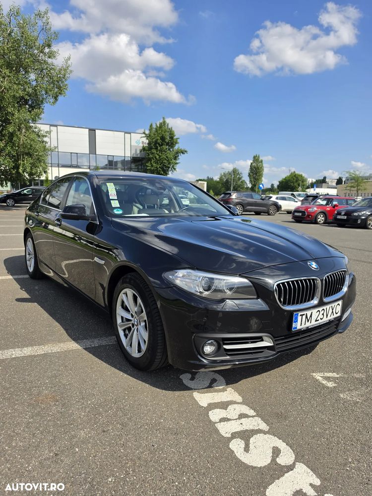 BMW Seria 5 520d xDrive AT - 9