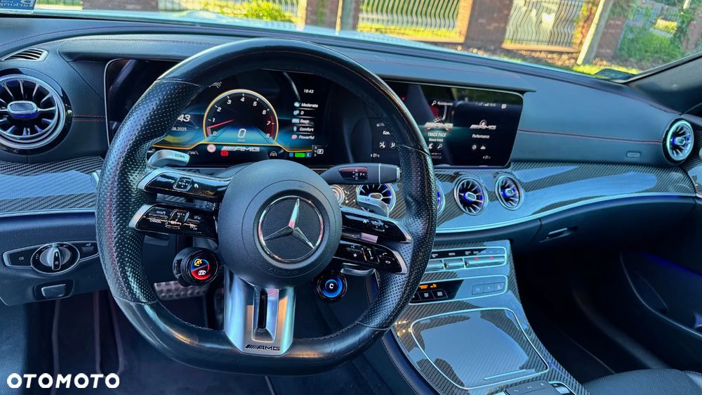 Mercedes-Benz Klasa E AMG 53 Coupe 4-Matic+ 9G-TRONIC - 13