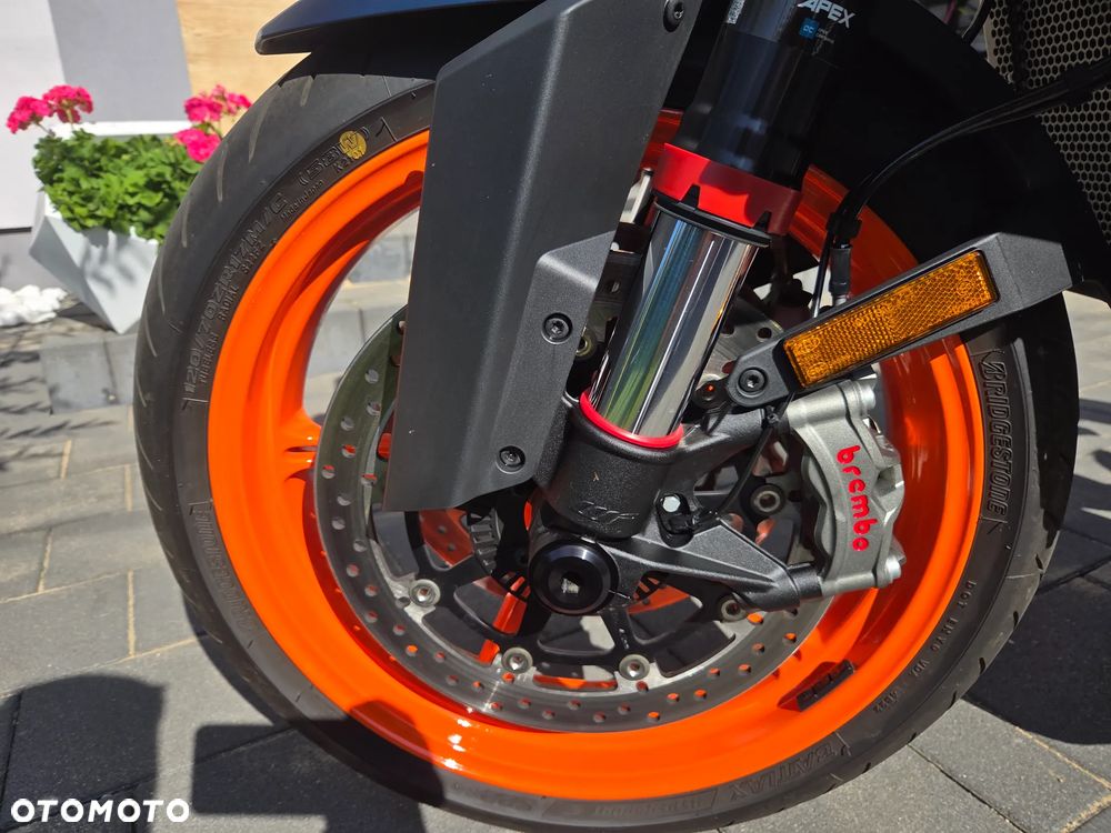 KTM Super Duke - 12