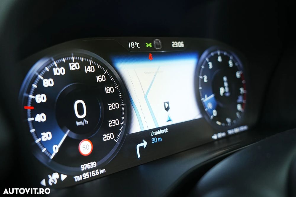 Volvo XC 40 T3 Geartronic Inscription - 33