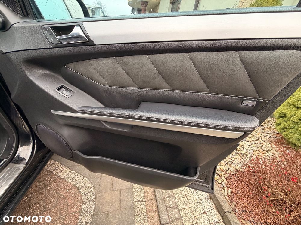 Mercedes-Benz ML - 8