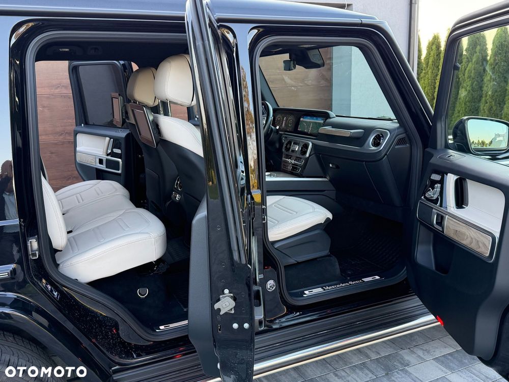Mercedes-Benz Klasa G 400 d - 15