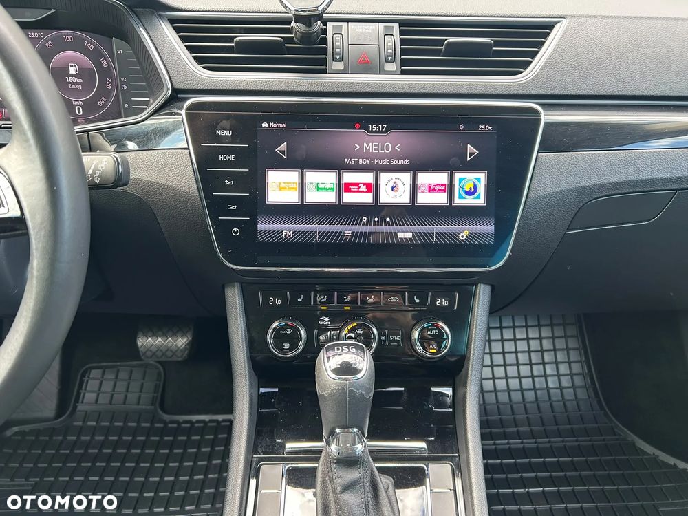 Skoda Superb 2.0 TDI L&K DSG - 26