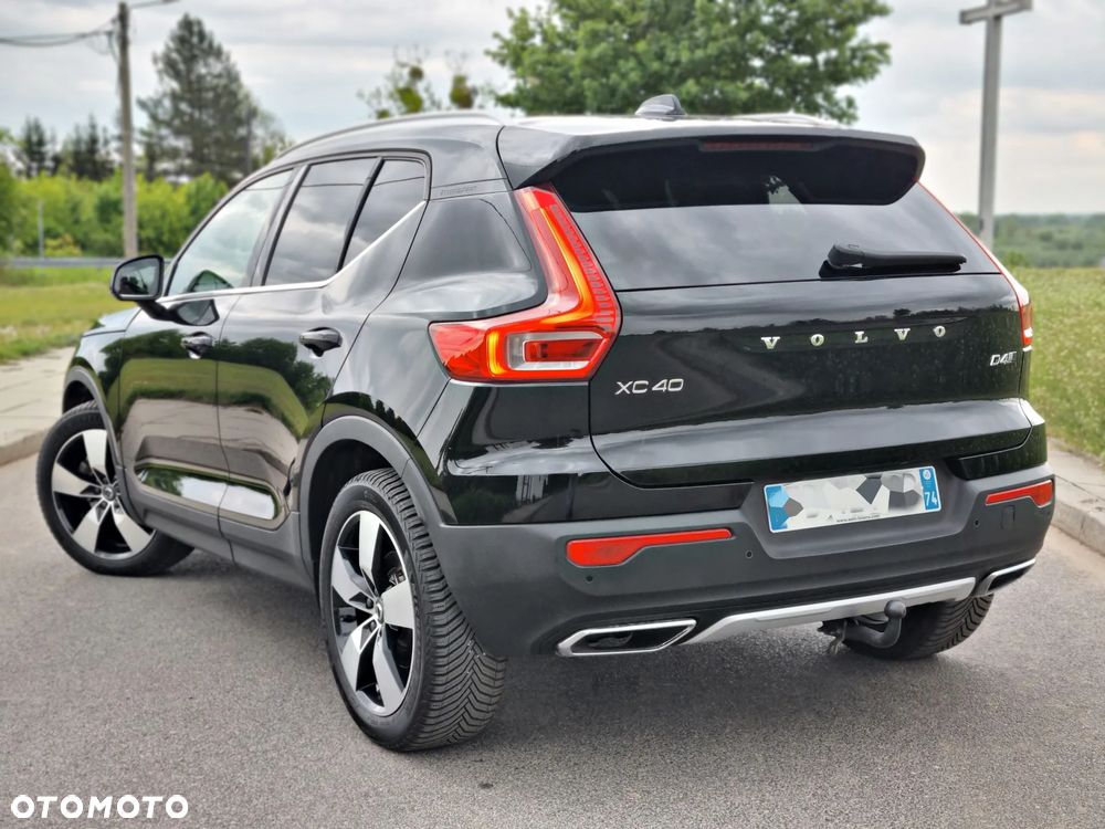 Volvo XC 40 D4 AWD Geartronic Inscription - 13